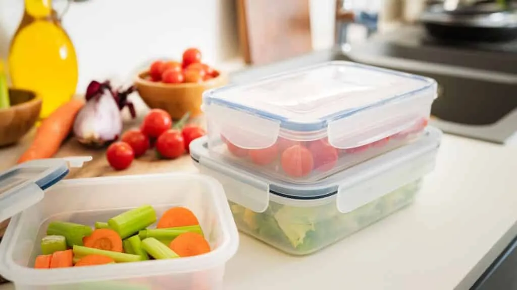 sicurezza e durata dei contenitori in plastica: tutto quello che devi sapere