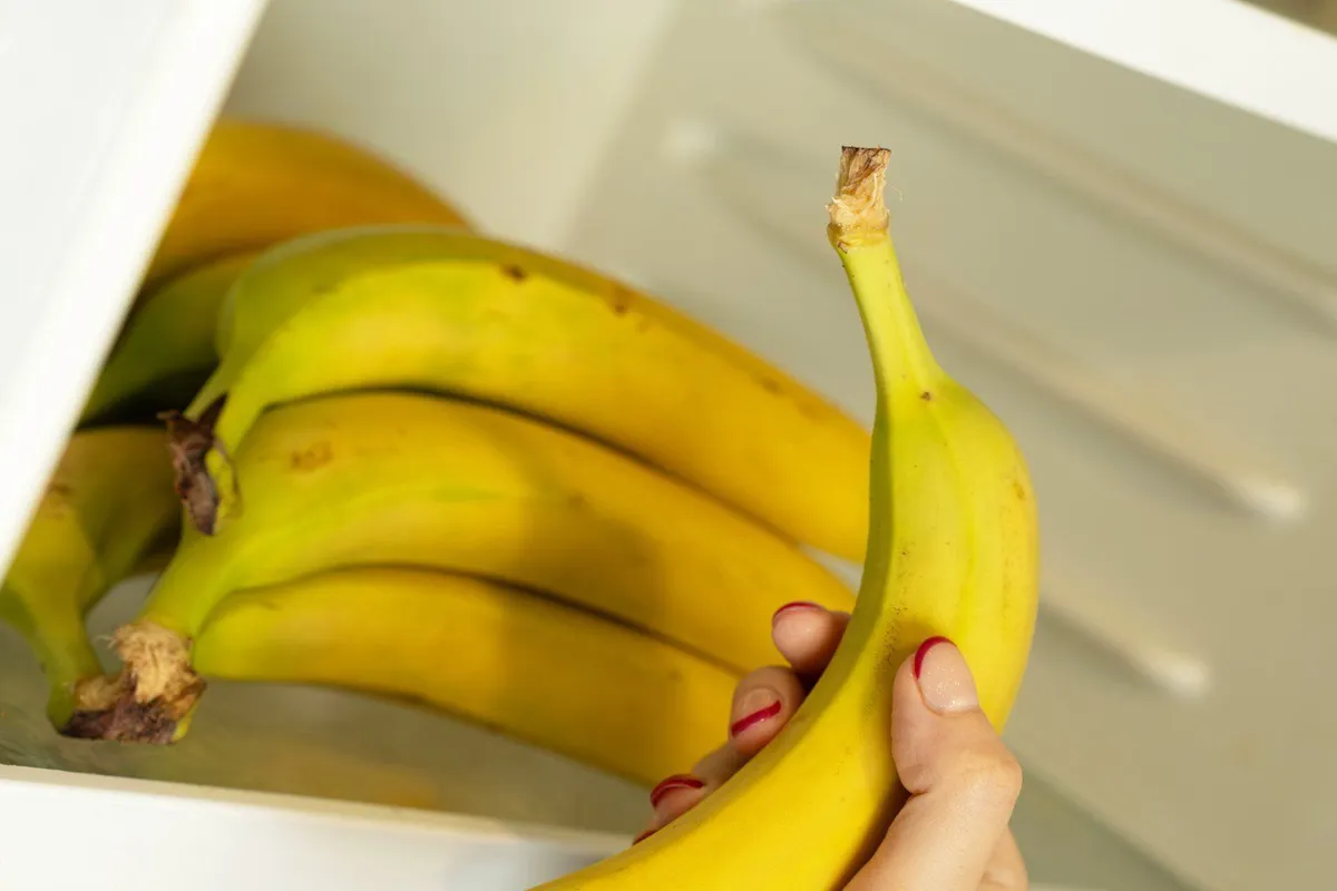 Come tenere le banane fresche più a lungo: qualche trucco pratico